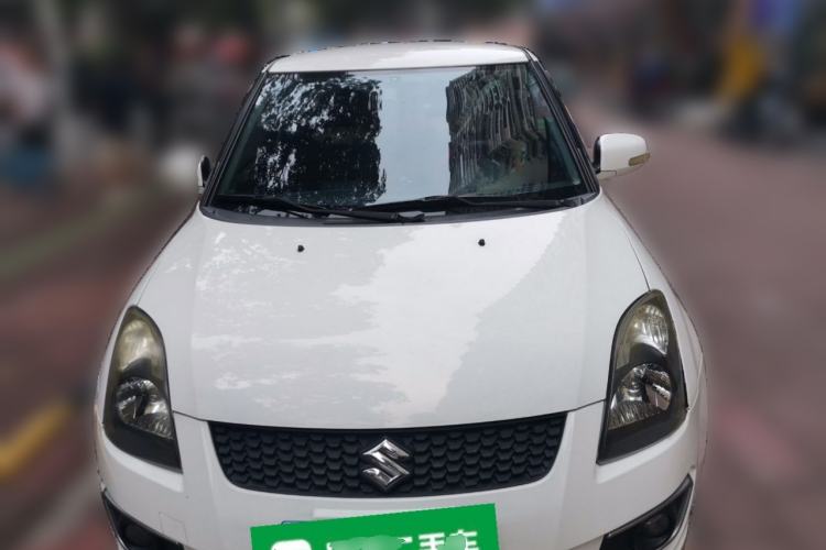 Used Suzuki Swift 2013 1.5L Automatic Standard Edition Front