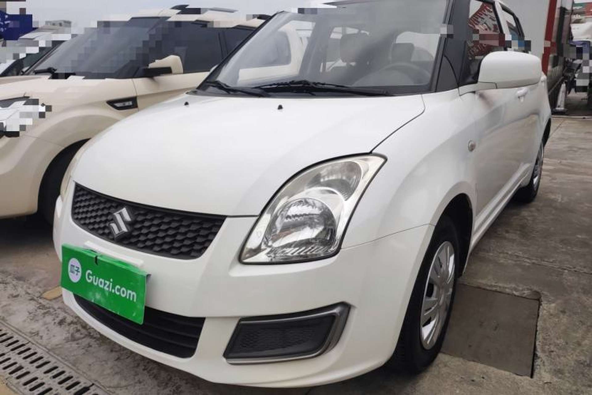 Used Suzuki Swift 2013 1.3L Manual Value Edition Front Left 45 Deg