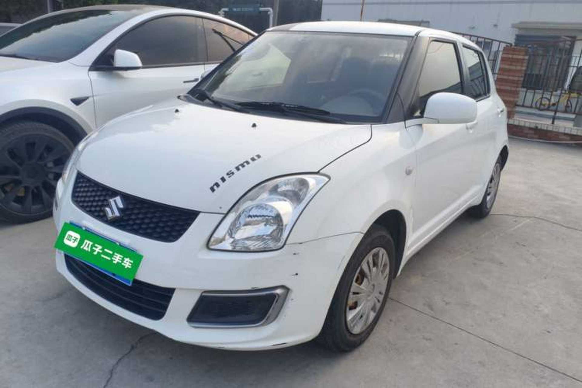 Used Suzuki Swift 2013 1.3L Manual Value Edition Front Left 45 Deg