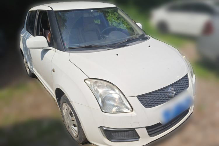 Used Suzuki Swift 2013 1.3L Manual Value Edition Front Right 45 Deg