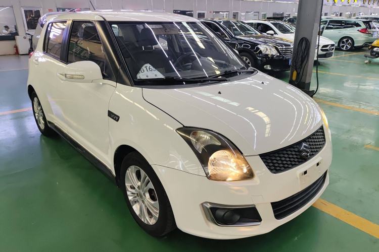 Used Suzuki Swift 2013 1.5L Automatic Standard Edition Front Right 45 Deg