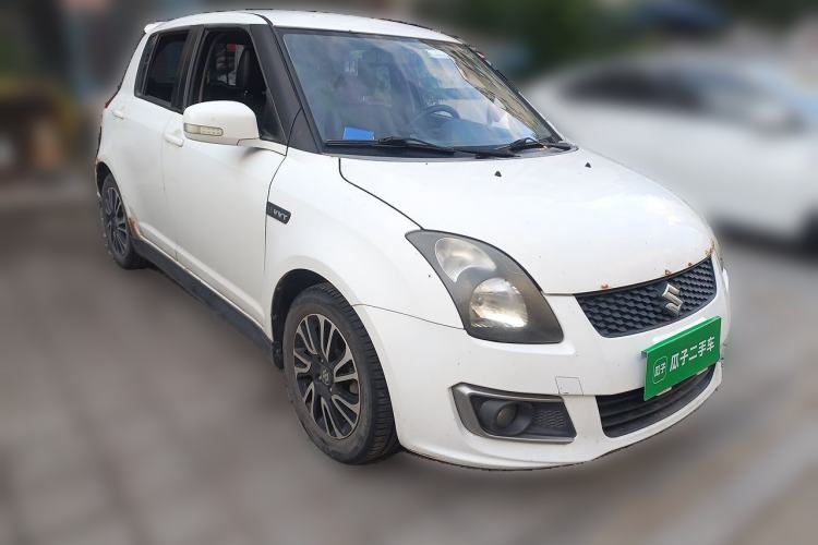 Used Suzuki Swift 2013 1.5L Manual Standard Edition Front Right 45 Deg