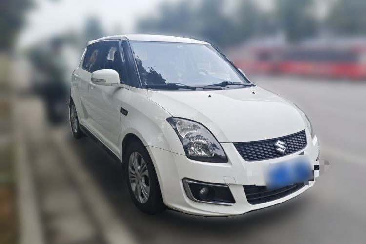 Used Suzuki Swift 2013 1.5L Manual Standard Edition Front Right 45 Deg