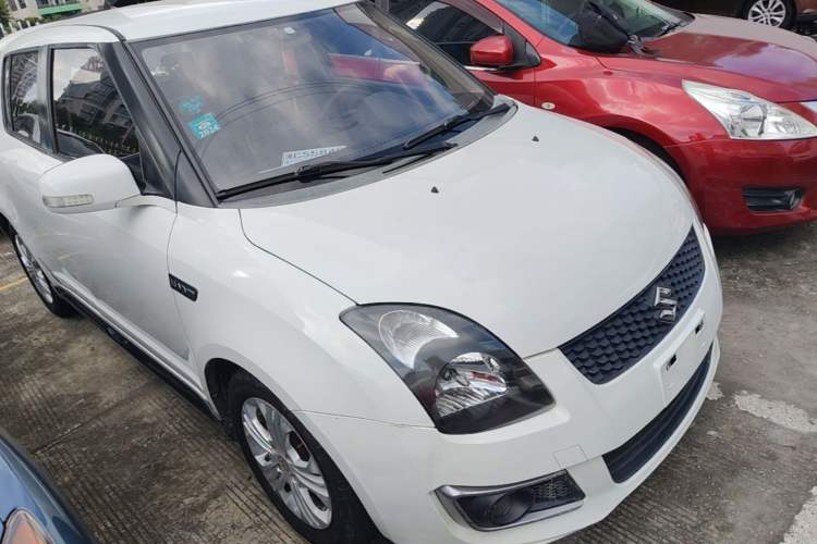 Used Suzuki Swift 2013 1.5L Manual Standard Edition Front Right 45 Deg