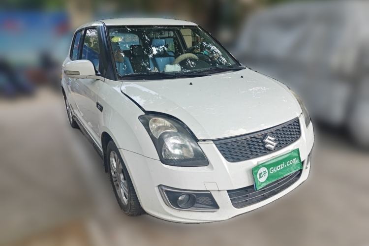 Used Suzuki Swift 2013 1.5L Automatic Standard Edition Front Right 45 Deg