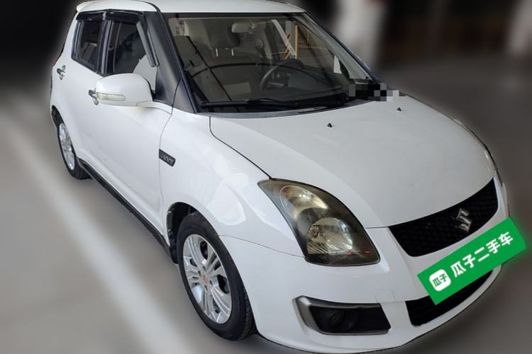 Used Suzuki Swift 2013 1.5L Automatic Standard Edition Front Right 45 Deg