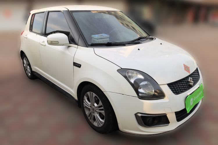 Used Suzuki Swift 2013 1.5L Automatic Standard Edition Front Right 45 Deg