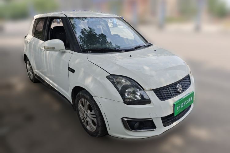 Used Suzuki Swift 2013 1.5L Manual Standard Edition Front Right 45 Deg