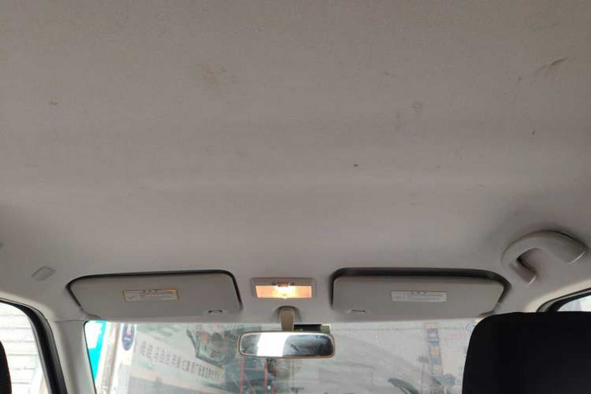 Used Suzuki Swift 2013 1.3L Manual Value Edition Headliner