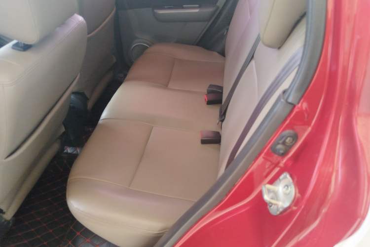 Used Suzuki Swift 2013 1.5L Automatic Standard Edition Interior 4