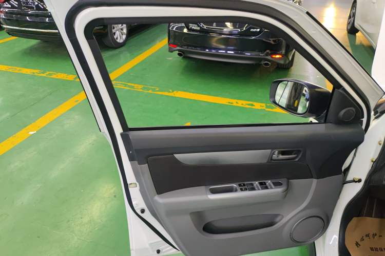 Used Suzuki Swift 2013 1.5L Automatic Standard Edition Left Front Door Interior