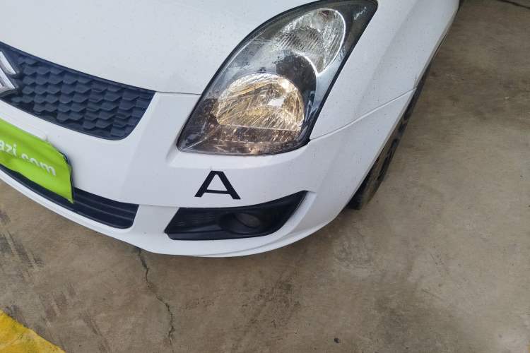 Used Suzuki Swift 2013 1.5L Automatic Standard Edition Left Front Headlight