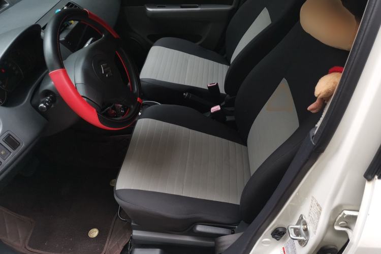 Used Suzuki Swift 2013 1.5L Automatic Standard Edition Left Front Seat