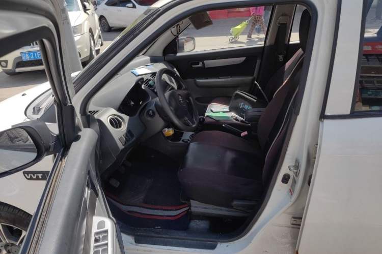 Used Suzuki Swift 2013 1.5L Manual Standard Edition Left Front Seat