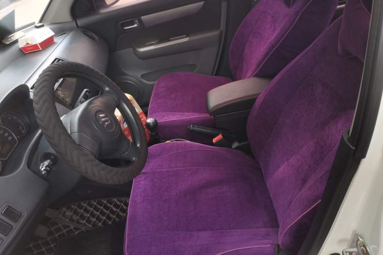 Used Suzuki Swift 2013 1.3L Manual Value Edition Left Front Seat
