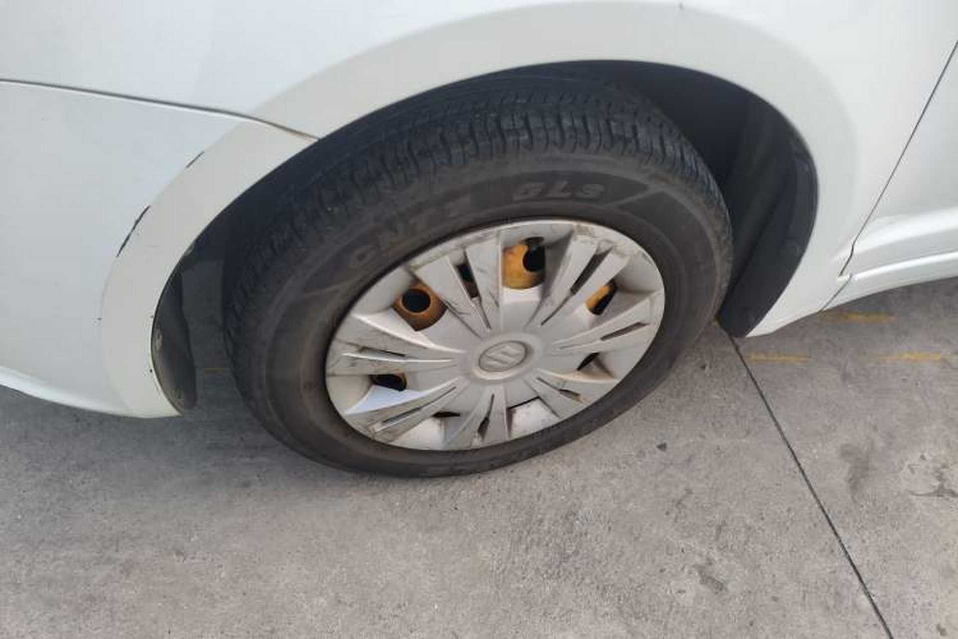 Used Suzuki Swift 2013 1.3L Manual Value Edition Left Front Wheel Hub