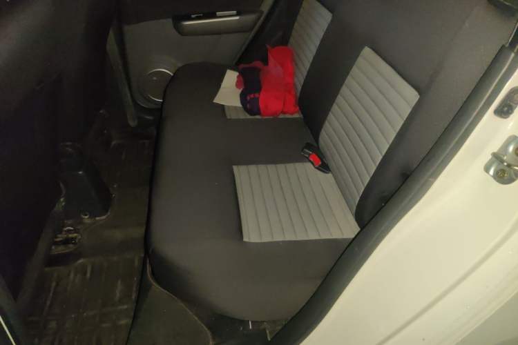 Used Suzuki Swift 2013 1.3L Manual Value Edition Left Rear Seat