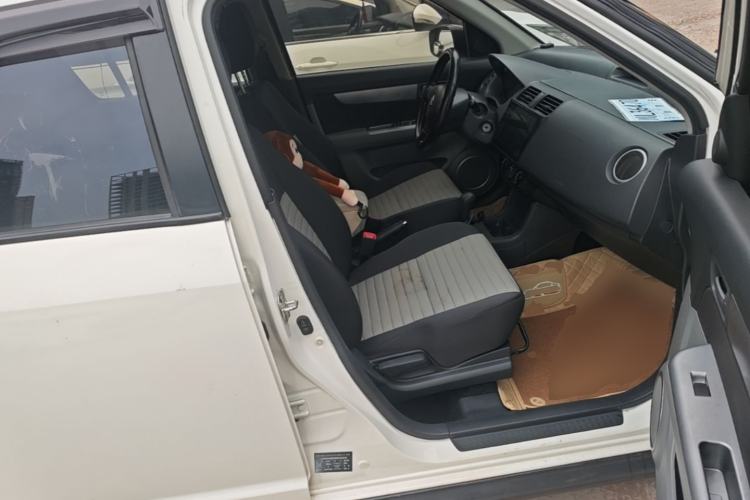 Used Suzuki Swift 2013 1.5L Automatic Standard Edition Right Front Seat
