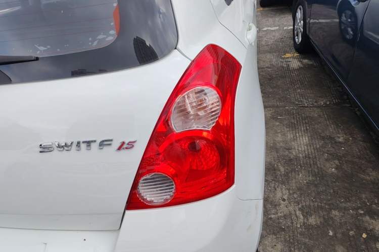 Used Suzuki Swift 2013 1.5L Manual Standard Edition Right Rear Taillight