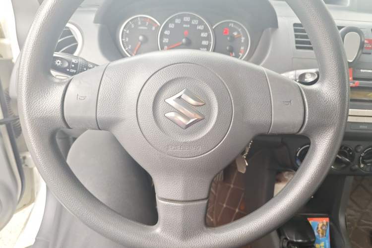Used Suzuki Swift 2013 1.5L Manual Standard Edition Steering Wheel