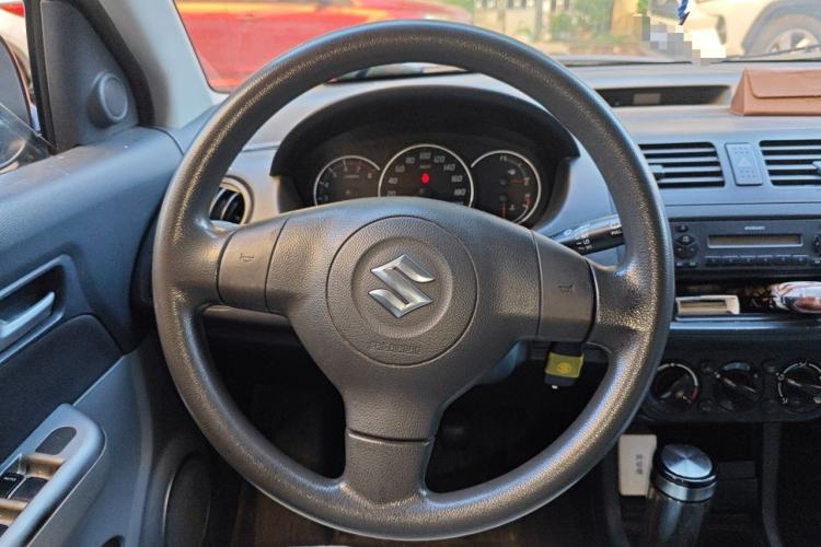 Used Suzuki Swift 2013 1.3L Manual Value Edition Steering Wheel