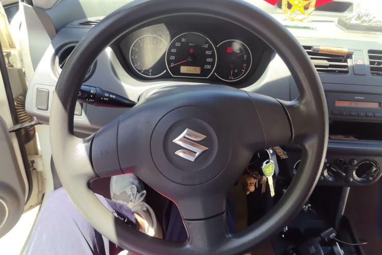 Used Suzuki Swift 2013 1.3L Manual Value Edition Steering Wheel