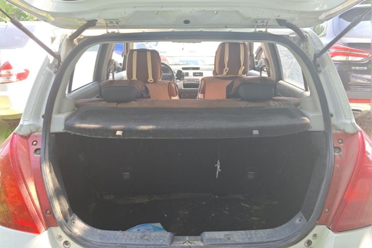 Used Suzuki Swift 2013 1.3L Manual Value Edition Trunk