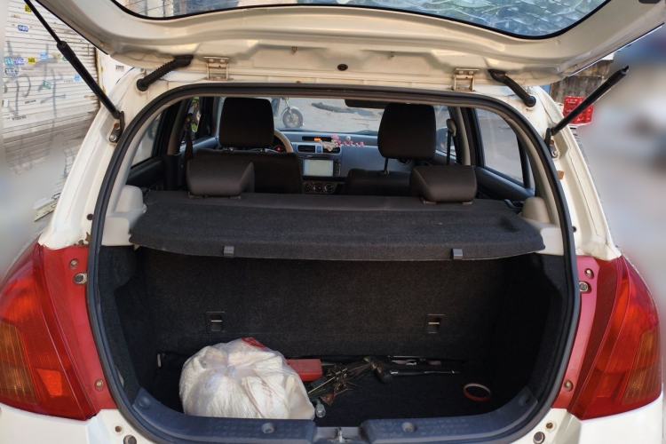 Used Suzuki Swift 2013 1.3L Manual Value Edition Trunk