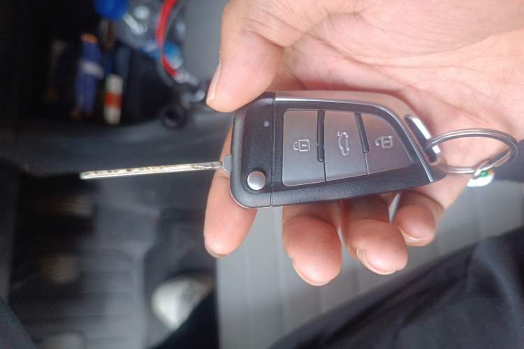 Used Suzuki Swift 2013 1.5L Manual Standard Edition Vehicle Key