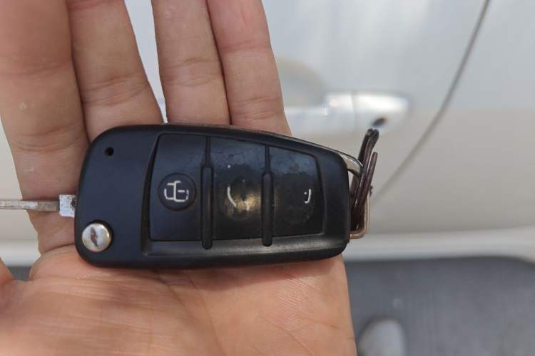Used Suzuki Swift 2013 1.3L Manual Value Edition Vehicle Key