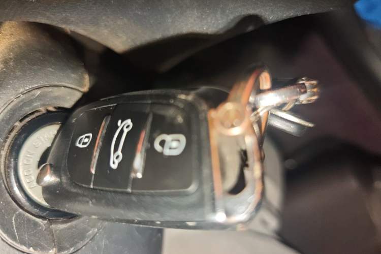 Used Suzuki Swift 2013 1.5L Manual Sport Edition Vehicle Key
