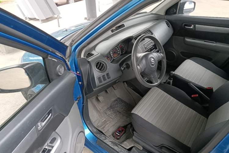 Used Suzuki Swift 2014 1.3L Manual Standard Edition Driver Seat