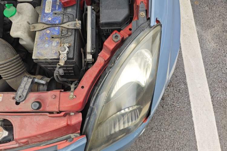 Used Suzuki Swift 2014 1.5L Automatic Fashion Edition Engine Bay Left