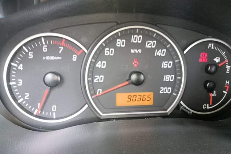 Used Suzuki Swift 2014 1.3L Manual Standard Edition Instrument Cluster