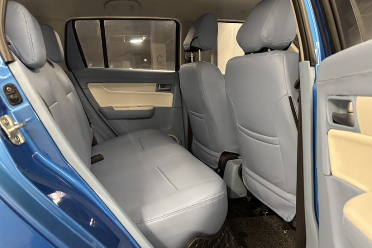Used Suzuki Swift 2014 1.5L Automatic Fashion Edition Interior 2