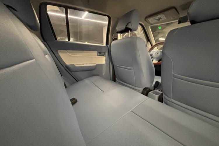 Used Suzuki Swift 2014 1.5L Automatic Fashion Edition Interior 5