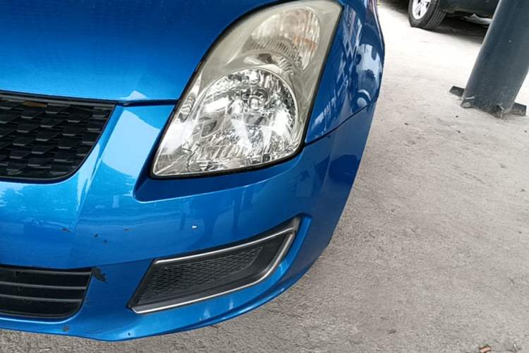 Used Suzuki Swift 2014 1.3L Manual Standard Edition Left Front Headlight