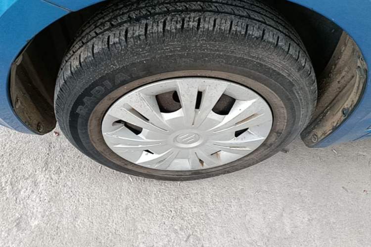 Used Suzuki Swift 2014 1.3L Manual Standard Edition Left Front Wheel Hub