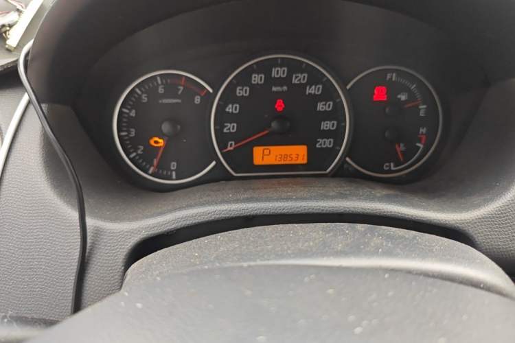 Used Suzuki Swift 2014 1.5L Automatic Fashion Edition Odometer Close Up
