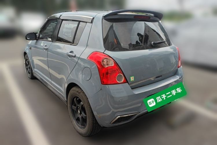 Used Suzuki Swift 2014 1.5L Automatic Fashion Edition Rear Left 45 Deg