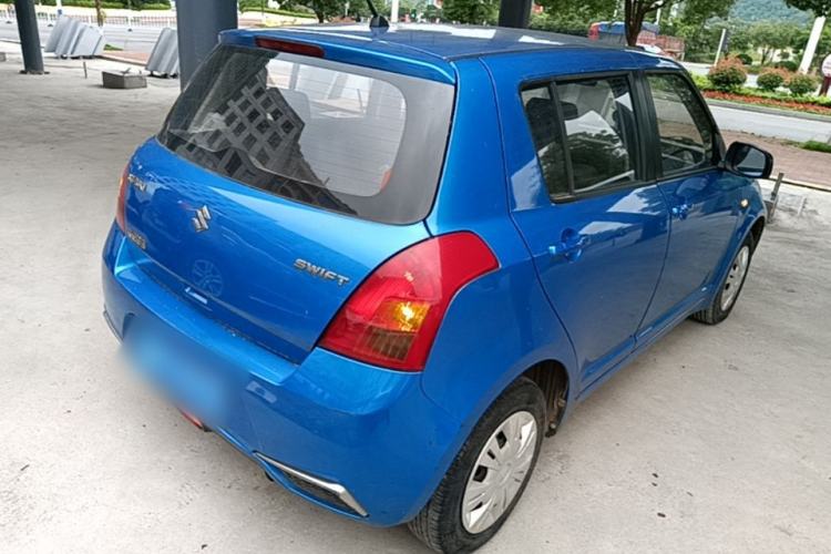 Used Suzuki Swift 2014 1.3L Manual Standard Edition Rear Right 45 Deg