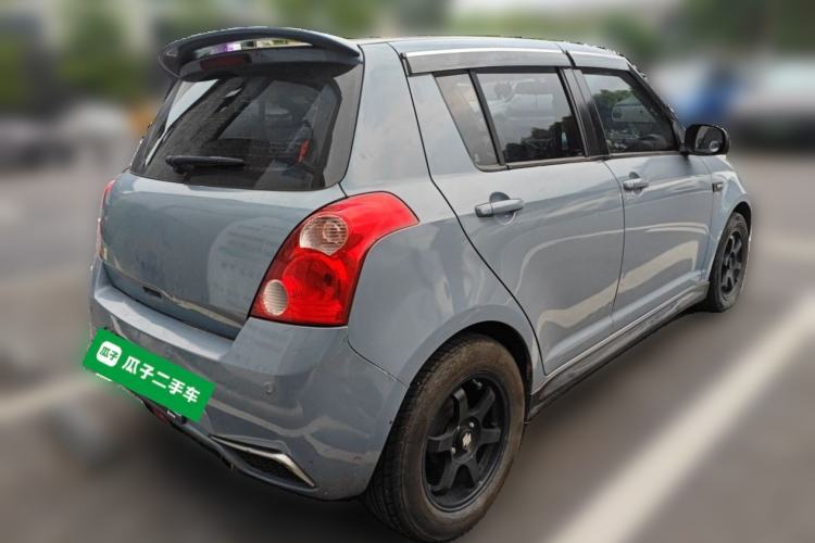 Used Suzuki Swift 2014 1.5L Automatic Fashion Edition Rear Right 45 Deg