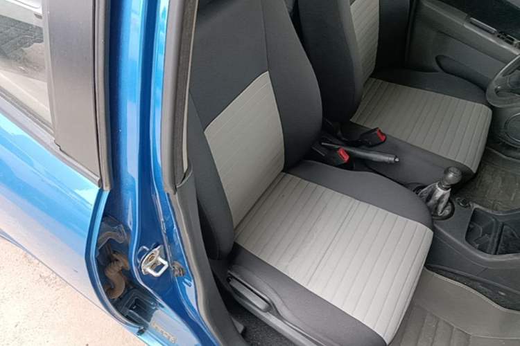 Used Suzuki Swift 2014 1.3L Manual Standard Edition Right Front Seat