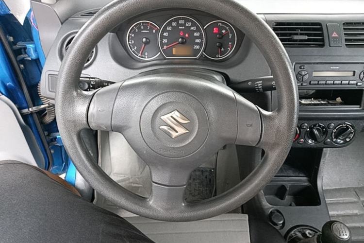 Used Suzuki Swift 2014 1.3L Manual Standard Edition Steering Wheel
