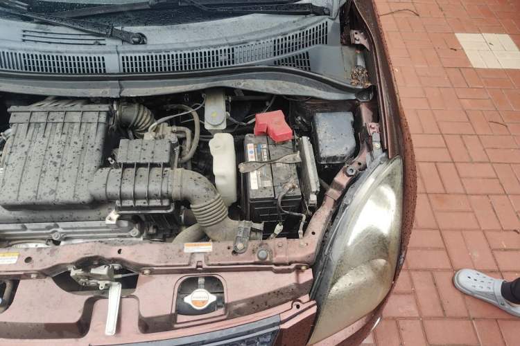 Used Suzuki Swift 2014 1.5L Manual Fashion Edition Engine Bay Left