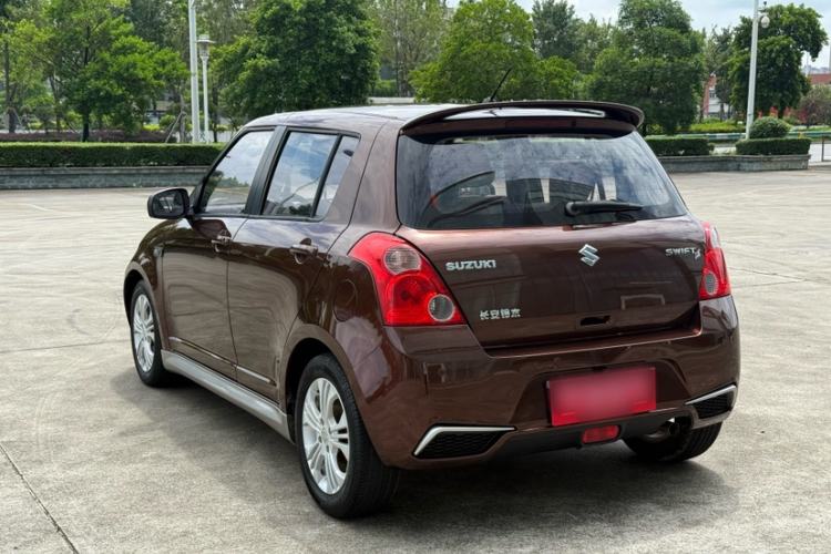 Used Suzuki Swift 2014 1.5L Automatic Fashion Edition Exterior 3