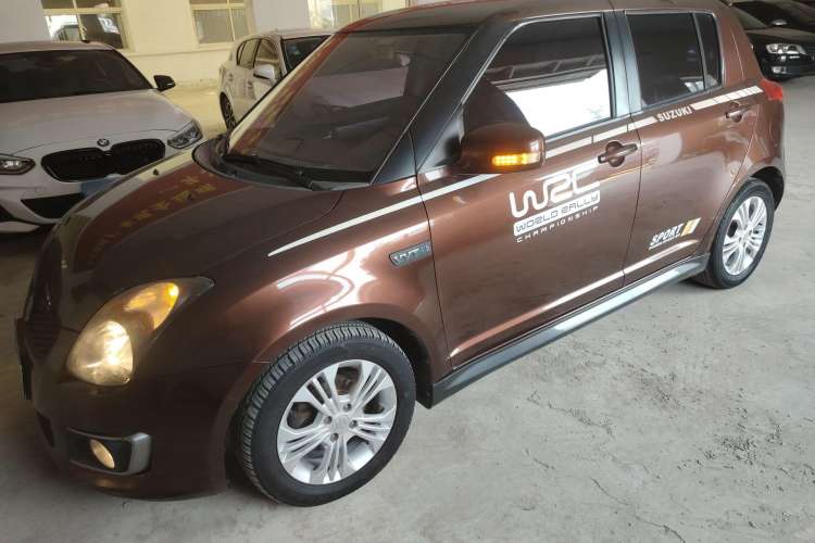 Used Suzuki Swift 2014 1.5L Automatic Fashion Edition Exterior 3