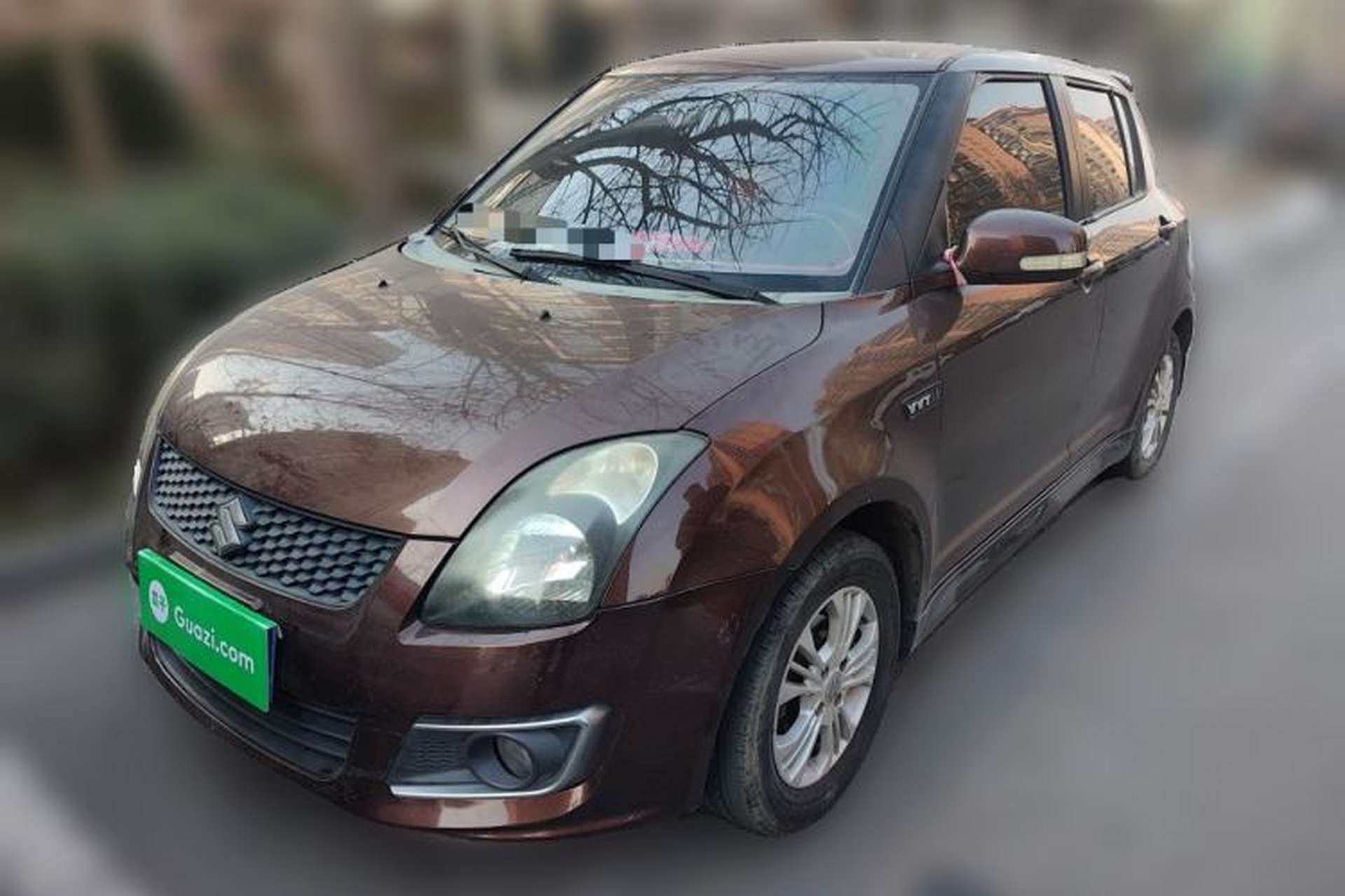Used Suzuki Swift 2014 1.5L Manual Fashion Edition Front Left 45 Deg