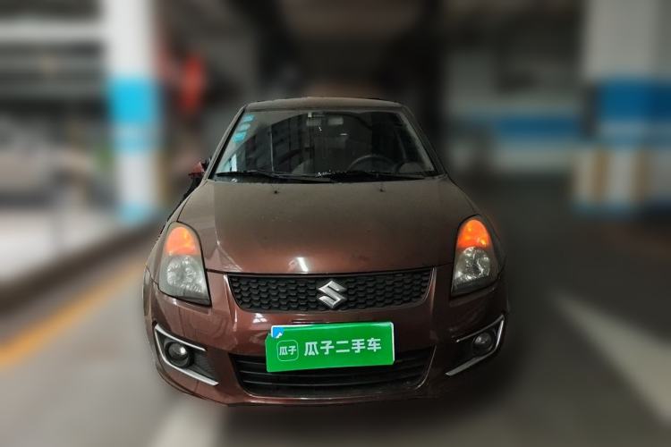 Used Suzuki Swift 2014 1.5L Automatic Fashion Edition Front