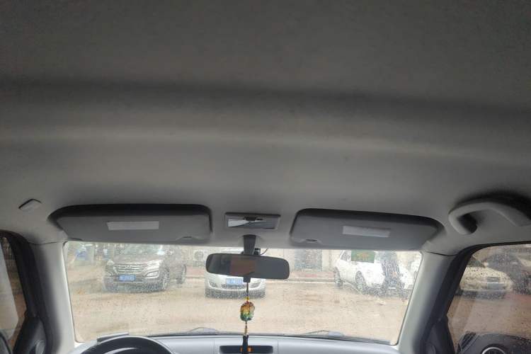 Used Suzuki Swift 2014 1.5L Manual Fashion Edition Headliner
